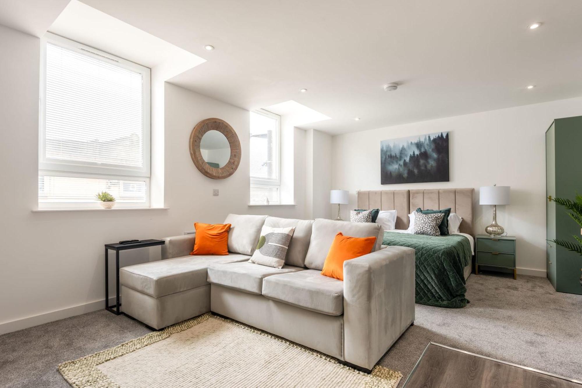 Contemporary 1 Bed Central Rotherham Studio Экстерьер фото