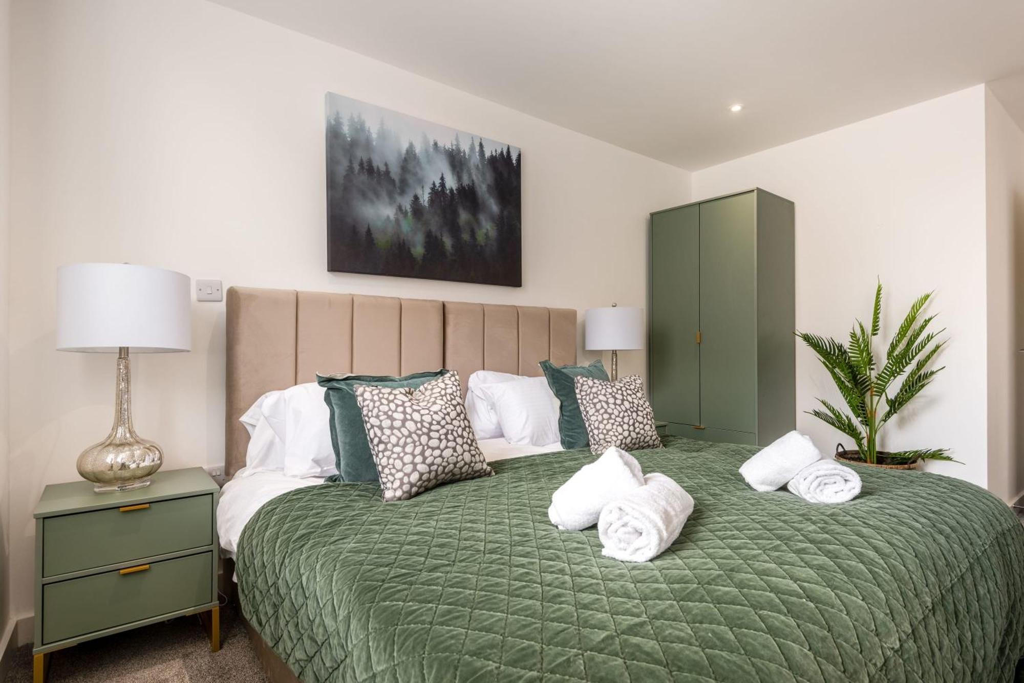 Contemporary 1 Bed Central Rotherham Studio Экстерьер фото